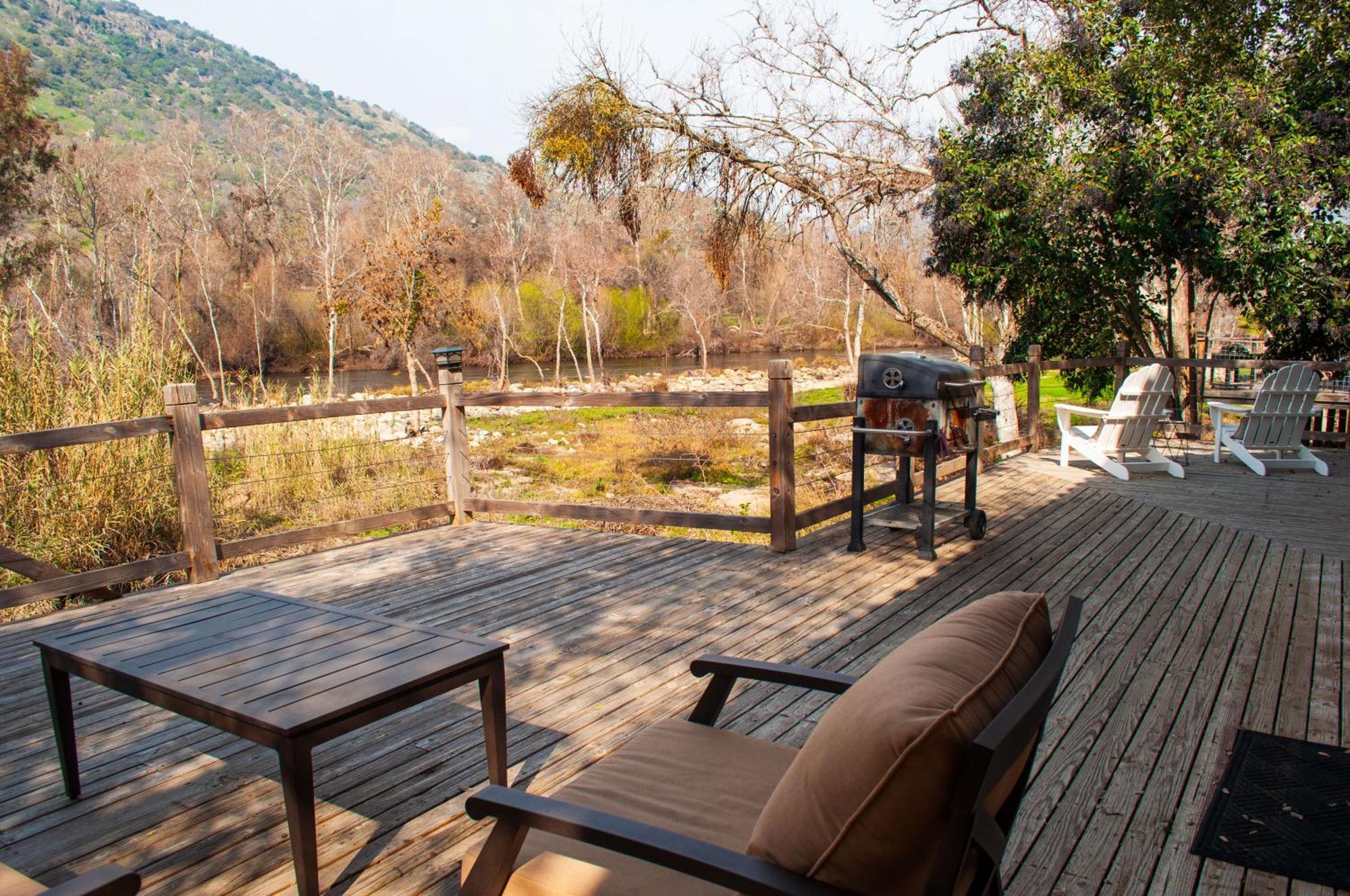 Sequoia River Front Cabins Три-Риверс Экстерьер фото