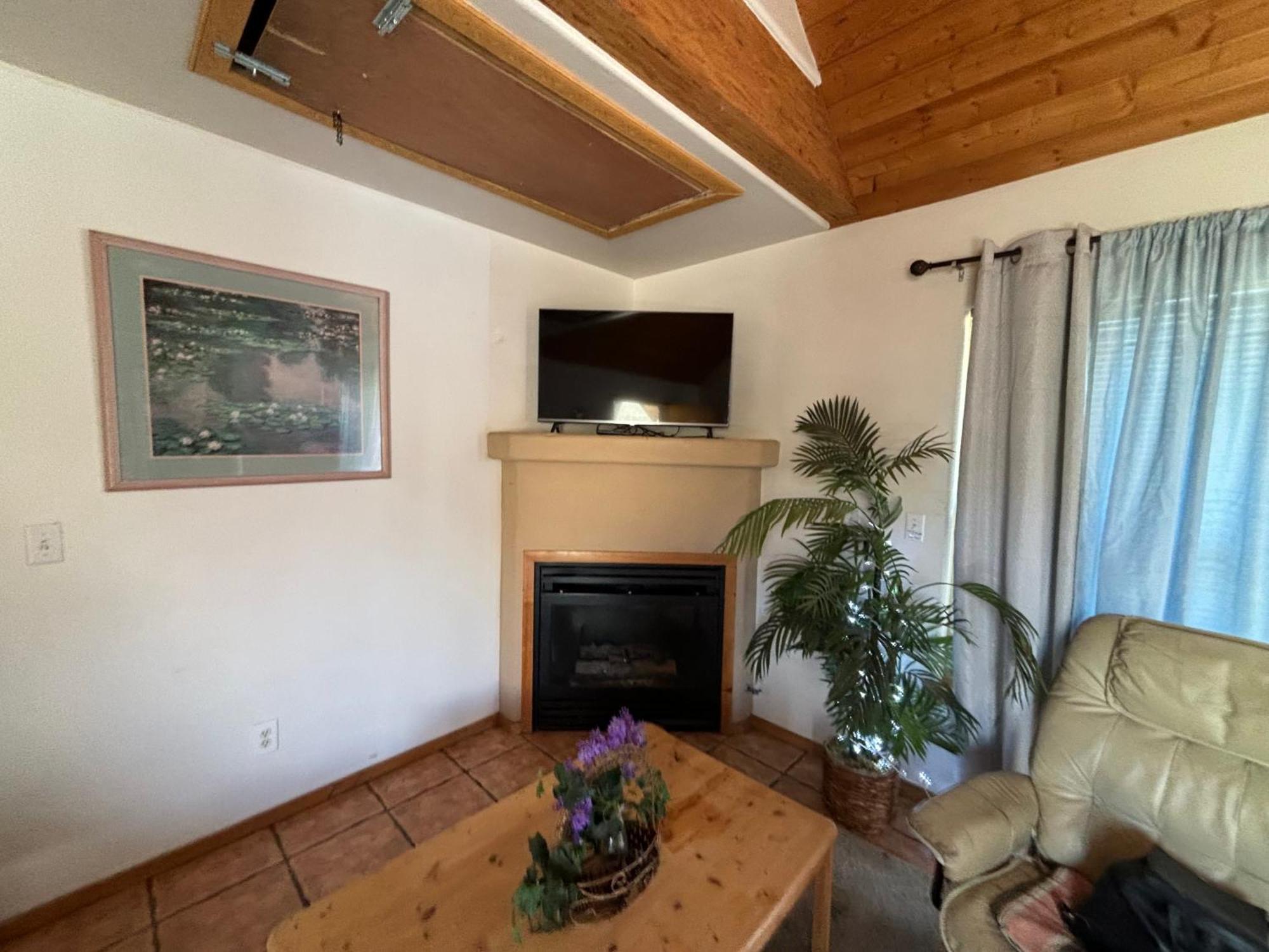 Sequoia River Front Cabins Три-Риверс Экстерьер фото