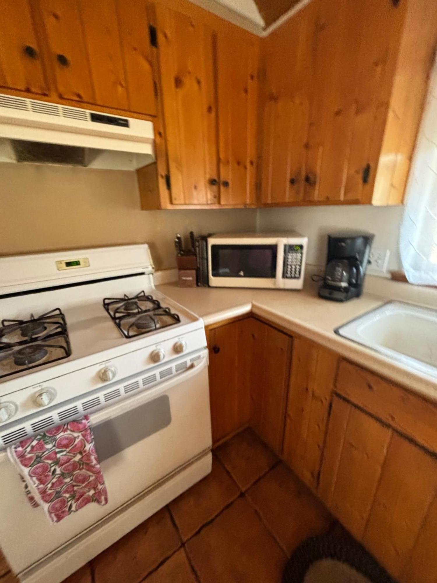 Sequoia River Front Cabins Три-Риверс Экстерьер фото